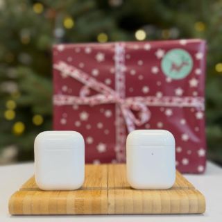 🎧 Apple AirPods 2 ✨ Předváděcí kusy – nikdy nepoužité 🔌 Klasické pouzdro / bezdrátové nabíjecí pouzdro 💰 Cena už od 1 790...